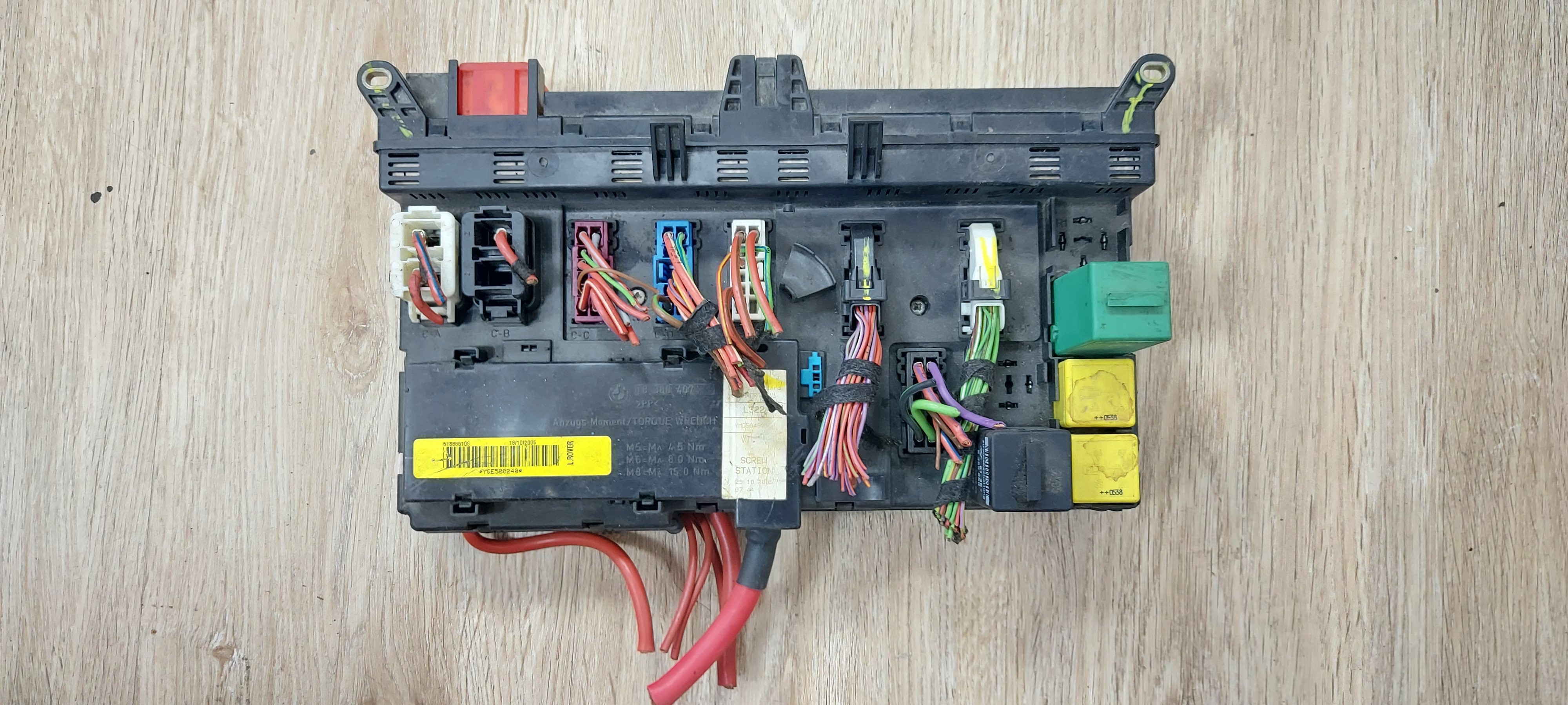 02-09 Range Rover L322 4.4 Petrol Fusebox Fuse Box GENUINE 8380409 8380407 / #B002