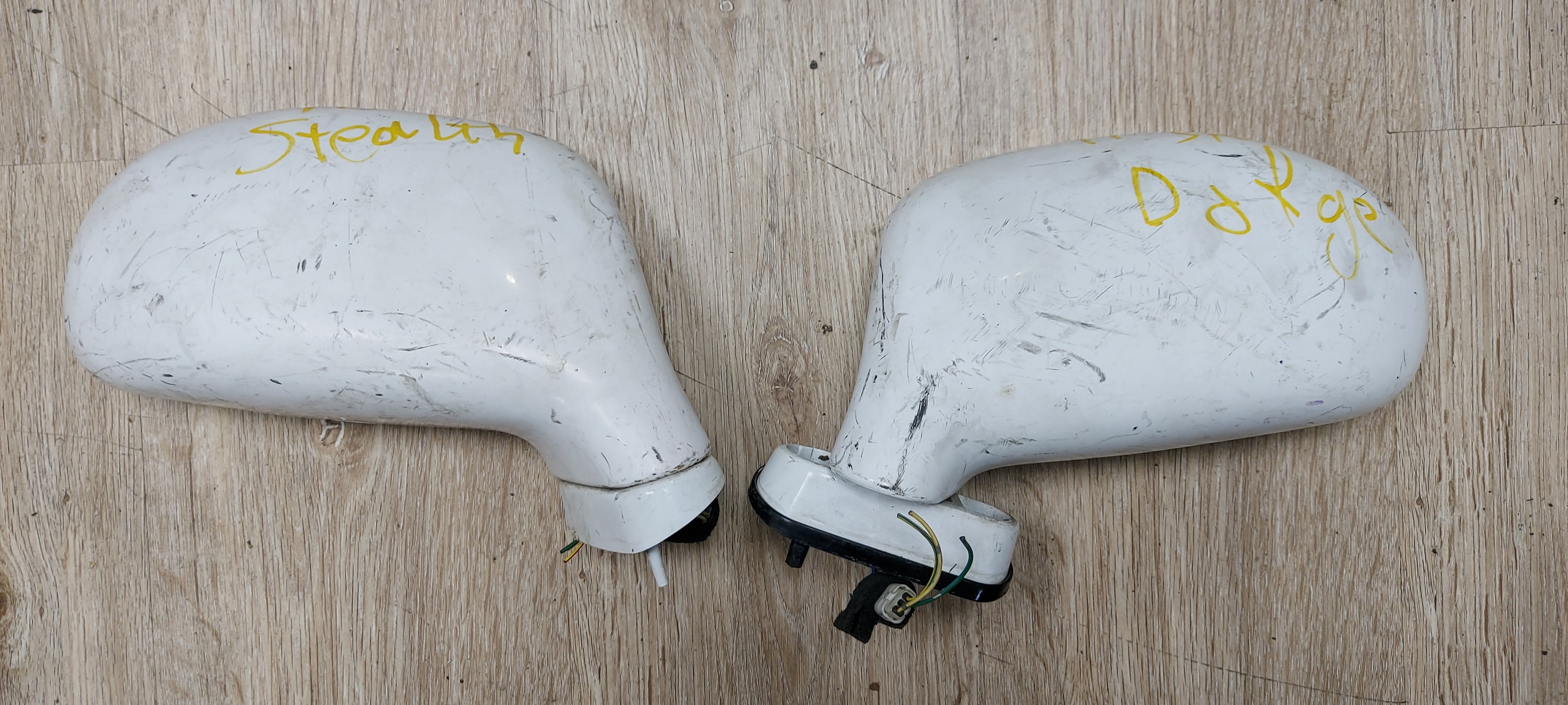 91-98 Stealth Pair Left & Right Side Mirrors - #U202