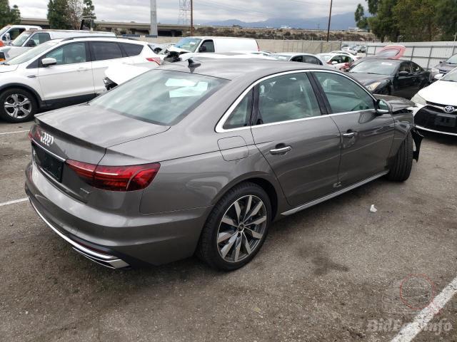 AUDI A4 2022